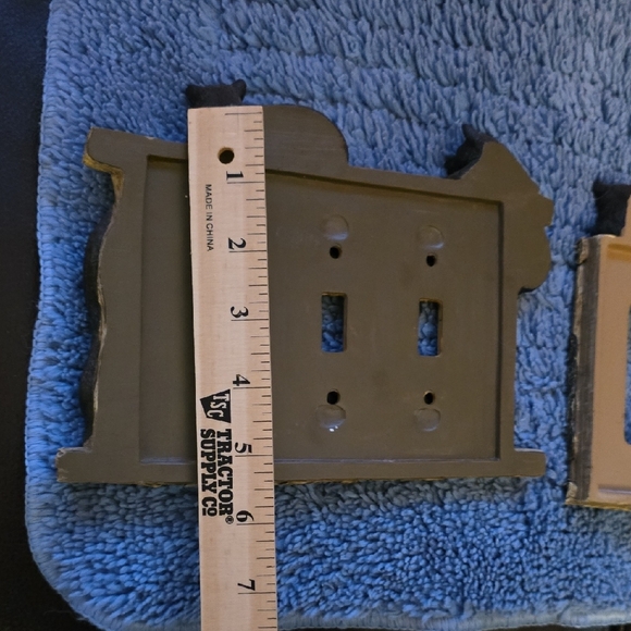 Bear-Themed Light Switch Cover Set - Black and Brown - Picture 13 of 15